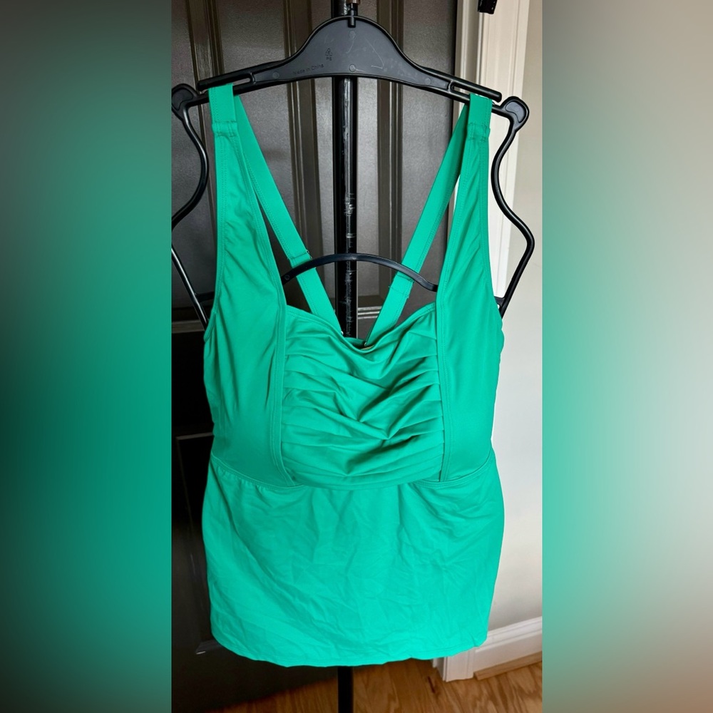 Denim & Company Women’s New 2 Piece Swimsuit Size 20W Jeweled Green Perfect